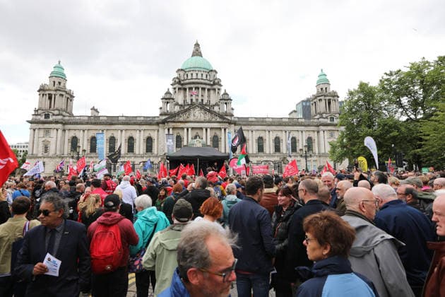 Anti-racism protest in Belfast BELFAST, NORTHERN IRELAND - JUNE 13: Thousands gather for anti-racism rally, after violence erupted across the city this week as the businesses and vehicles were targeted in Belfast, Northern Ireland on June 13, 2026. Conor McCaughley Anadolu Belfast Ireland. Editorial use only. Please get in touch for any other usage.  Copyright: x2026xAnadoluxConorxMcCaughleyx