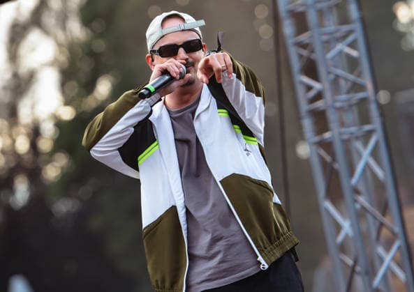 13.06.2026, xlakx, Entertainment, Mary Jane Berlin 2026 v.l. Der Rapper Herzog live auf der Mary Jane Bühne. Die Veranstaltung präsentiert Aussteller aus den Bereichen Cannabis, Medizin, Lifestyle und Hanfprodukte. Berlin *** 13 06 2026, xlakx, Entertainment, Mary Jane Berlin 2026 v l The rapper Herzog live on the Mary Jane stage The event presents exhibitors from the fields of cannabis, medicine, lifestyle and hemp products Berlin Daniel Lakomski