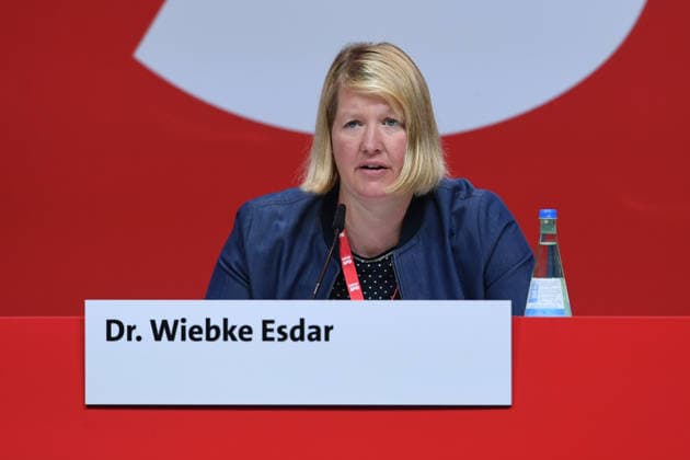 Landesdelegiertenkonferenz der NRWSPD am 13.06.2026 im The Frame in Düsseldorf Dr. Wiebke Esdar ( MdB, stellvertretende Fraktionsvorsitzende der SPD ) *** State Delegates Conference of the NRWSPD on 13 06 2026 at The Frame in Düsseldorf Dr Wiebke Esdar MdB, Deputy Chairwoman of the SPD parliamentary group xRx