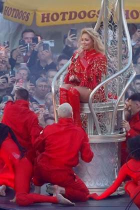 13.06.2026, Helene Fischer, Sängerin, live im Konzert im Olympiastadion Berlin, 360-Tour, Schlager, Berlin Deutschland, Germany *** 13 06 2026, Helene Fischer, Singer, live in concert at the Olympiastadion Berlin, 360 Tour, Schlager, Berlin Germany, Germany