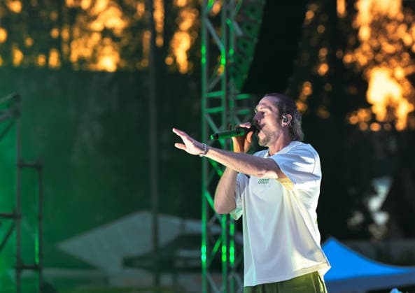 13.06.2026, xlakx, Entertainment, Mary Jane Berlin 2026 v.l. Der Rapper GReeeN live auf der Mary Jane Bühne. Die Veranstaltung präsentiert Aussteller aus den Bereichen Cannabis, Medizin, Lifestyle und Hanfprodukte. Berlin *** 13 06 2026, xlakx, Entertainment, Mary Jane Berlin 2026 v l The rapper GReeeN live on the Mary Jane stage The event presents exhibitors from the fields of cannabis, medicine, lifestyle and hemp products Berlin Daniel Lakomski