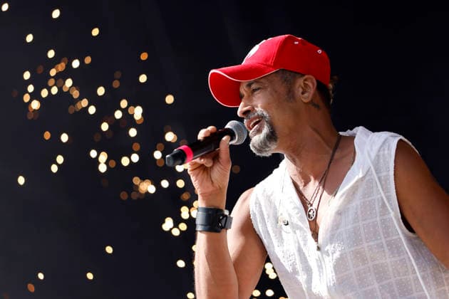 Singer Mark Medlock performs at the festival Inselfieber Oberhausen The biggest Mallorca party of all time in the outdoor area of the Rudolf Weber Arena in Oberhausen Oberhausen, 13 06 2026 NRW Germany Copyright: xChristophxHardtx