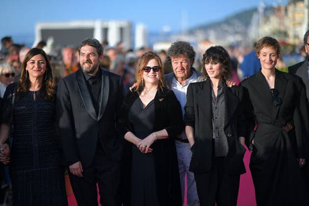 Closing Ceremony 40th Cabourg Film Festival FC Damien Bonnard, Agnès Jaoui, Robert Charlebois and Claire Chust attends the Closing Ceremony of the 40th Cabourg Film Festival on June 13, 2026 in Cabourg, France. Photo by Franck Castel ABACAPRESS.COM Cabourg France  Copyright: xCastelxFranck ABACAx