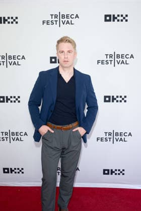 June 13, 2026, New York, United States: Michael Benz attends Young Washington World Premiere during the 2026 Tribeca Film Festival at SVA Theatre on June 13, 2026 in New York City. New York United States - ZUMAs197 20260613_aaa_s197_414 Copyright: xRonxAdarx