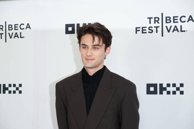 June 13, 2026, New York, United States: William Franklyn-Miller attends Young Washington World Premiere during the 2026 Tribeca Film Festival at SVA Theatre on June 13, 2026 in New York City. New York United States - ZUMAs197 20260613_aaa_s197_428 Copyright: xRonxAdarx