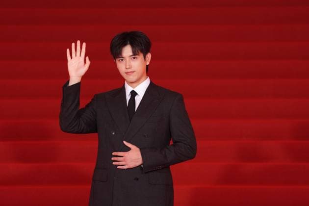 SHANGHAI, CHINA - JUNE 13: Actor Chen Feiyu arrives at the red carpet of the 28th Shanghai International Film Festival Gala Night on June 13, 2026 in Shanghai, China.  Copyright: xChinaxNewsxServicex 111648001075