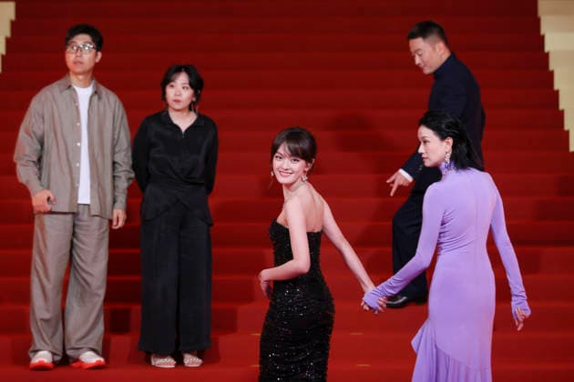 SHANGHAI, CHINA - JUNE 13: Cast and crew of the film The Great Skull arrive at the red carpet of the 28th Shanghai International Film Festival Gala Night on June 13, 2026 in Shanghai, China.  Copyright: xVCGx 111647984651