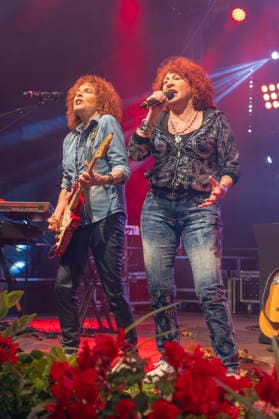Cora at the city festival at the 33 Schiebocker Tage on the stage at the Altmarkt Bischofswerda, 12 06 2026 Foto:xM.xWehnertx xFuturexImagex cora_6601