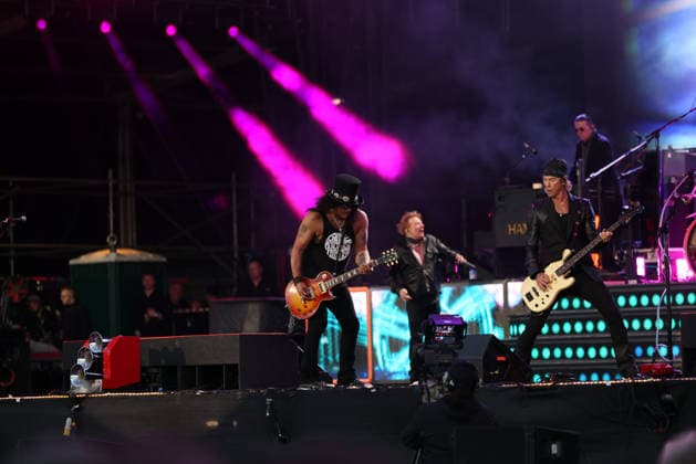 13 06 26 GUNS & ROSES AT DOWNLOAD FESTIVAL Donington Park. APEX STAGE, UK 13 06 26 GUNS & ROSES AT DOWNLOAD FESTIVAL Donington Park. APEX STAGE ,UK, Credit:Roger Alarcon Avalon United Kingdom, London  Copyright: xRogerxAlarconx xAvalonx 1109993424