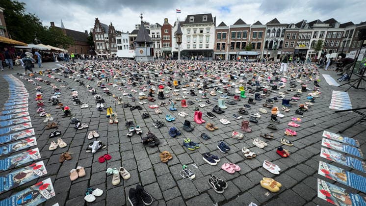 Commemoration in Bosch for Palestinian children and journalists killed by Israel BOSCH, NETHERLANDS - JUNE 14: Photographs and names of journalists killed in the Israeli attacks on Gaza, and thousands of children’s shoes are displayed during a commemoration event held for Palestinian children and journalists killed in Israel’s attacks on Gaza in Bosch, Netherlands on June 14, 2026. Organized by the Plant an Olive Tree Foundation in Markt Square in the city center of Den Bosch, the event honored Palestinian children and journalists who lost their lives in Israeli attacks in Gaza. Abdullah Asiran Anadolu Bosch Netherlands. Editorial use only. Please get in touch for any other usage.  Copyright: x2026xAnadoluxAbdullahxAsiranx
