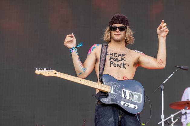 June 13, 2026, Manchester, Tennessee, U.S: NICK MATEYUNAS of Arcy Drive during the Bonnaroo Music and Arts Festival in Manchester, Tennessee Manchester U.S  - ZUMAs135 20260613_zap_s135_026 Copyright: xDanielxDeSloverx