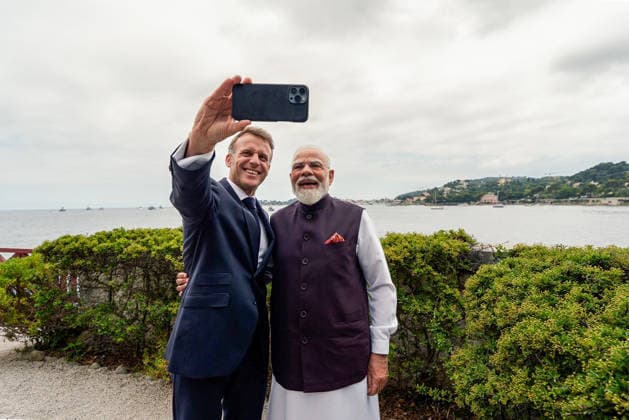 RECORD DATE NOT STATED President Emmanuel Macron clicks a selfie with PM Modi at Villa Kerlyos Nice France , Jun 14 (ANI): French President Emmanuel Macron clicks a selfie with Prime Minister Narendra Modi at Villa Kerlyos, in Nice on Sunday. (@Elysee X ANI Photo) Nice France Copyright: xANIx ANI_20260614370