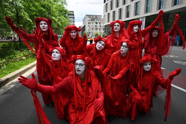 Anti-war march held in Brussels BRUSSELS, BELGIUM - JUNE 14: Thousands of people take part in an anti-war march in Brussels, Belgium on June 14, 2026. Demonstrators gathered at Brussels North Railway Station (Gare du Nord), a city that hosts EU institutions and NATO headquarters, before marching to Jean Rey Square. Dursun Aydemir Anadolu Brussels Belgium. Editorial use only. Please get in touch for any other usage.  Copyright: x2026xAnadoluxDursunxAydemirx