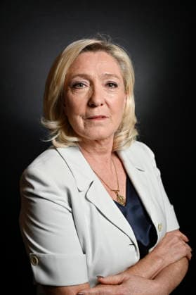 Marine Le Pen On Dimanche En Politique - Paris President of Rassemblement National parliamentary group Marine Le Pen poses for pictures ahead of an interview for Dimanche En Politique on France 3 channel in Paris, France on June 14, 2026. Photo by Stephane Le Tellec ABACAPRESS.COM Paris France  Copyright: xLexTellecxStephane ABACAx