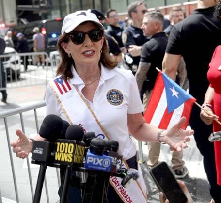 June 14, 2026, New York, New York, USA: New York Governor KATHY HOCHUL seen at the 69th Annual National Puerto Rican Parade held on 5th Avenue. New York USA  - ZUMAk03_ 20260614_zaf_k03_006 Copyright: xNancyxKaszermanx