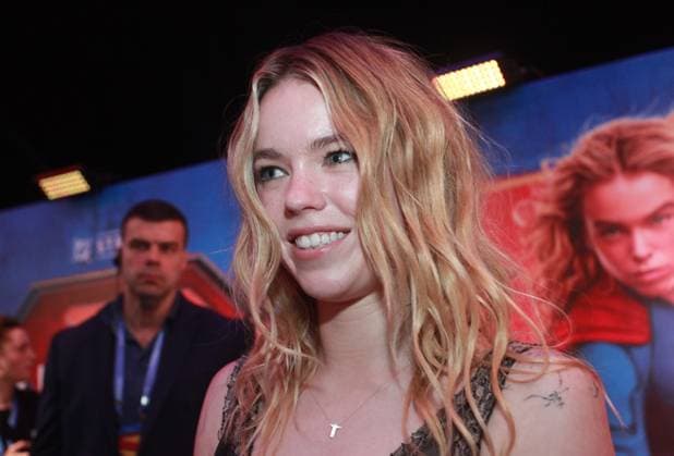 RECORD DATE NOT STATED The pre-premiere of Supergirl brings together the cast, director, and guests at the Museum of Tomorrow in Rio de Janeiro. Rio de Janeiro (RJ), 06 14 2026 Cinema Supergirl Premiere Actress Milly Alcock poses for photos during the premiere of the film Supergirl, held at the Museum of Tomorrow, in the central region of Rio de Janeiro, this Sunday (14). The event was attended by director Craig Gillespie, screenwriter Ana Nogueira, DC Studios co-CEO Peter Safran, as well as influencers Bilquis Evely, Matheus and Diana Duque.(Foto: Onofre Veras Thenews2 imago images) The pre-premiere of Supergirl brings together the cast, director, and guests at the Museum of Tomorrow in Rio de Janeiro.  Copyright: xonofrexverasx