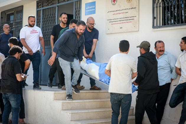 Funeral ceremony held for Palestinians killed in Israeli attacks on Gaza GAZA CITY, GAZA, PALESTINE - JUNE 15: Citizens and relatives of the Palestinians, who died as a result of the Israeli attack on Jabalia Refugee Camp despite the ceasefire, mourn as the bodies are brought to the Al-Shifa Hospital for funeral procedures in Gaza City, Gaza, Palestine on June 15, 2026. Abdalhkem Abu Riash Anadolu Gaza City Gaza. Editorial use only. Please get in touch for any other usage.  Copyright: x2026xAnadoluxAbdalhkemxAbuxRiashx