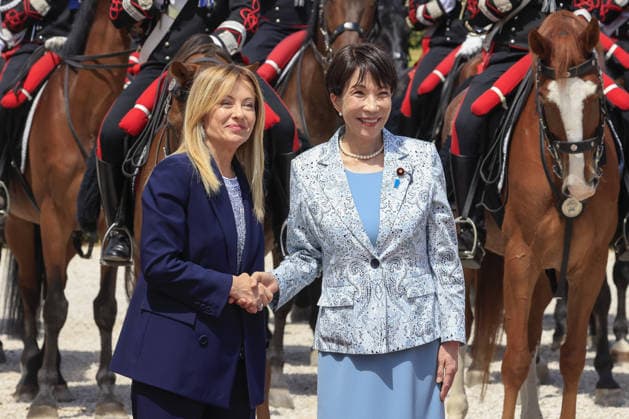 Italian Prime Minister Meloni meets Japanese Prime Minister Takaichi in Rome ROME, ITALY - JUNE 15: Italian Prime Minister Giorgia Meloni (L) shakes hands with Japanese Prime Minister Sanae Takaichi (R) at Villa Doria Pamphili in Rome, Italy, on June 15, 2026. Riccardo De Luca Anadolu Rome Italy. Editorial use only. Please get in touch for any other usage.  Copyright: x2026xAnadoluxRiccardoxDexLucax