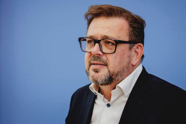 Kai Maaz, Sprecher der Autorengruppe und DIPF, Leibniz-Institut fuer Bildungsforschung und Bildungsinformation, aufgenommen im Rahmen der Pressekonferenz zur Veroeffentlichung des Berichts Bildung in Deutschland 2026 in Berlin, 15.06.2026. Berlin Deutschland *** Kai Maaz, speaker of the authors group and DIPF, Leibniz Institute for Research and Information in Education, recorded at the press conference on the publication of the report Education in Germany 2026 in Berlin, 15 06 2026 Berlin Germany Copyright: xFlorianxGaertnerx