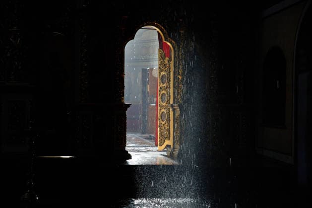 Water from a firefighting effort rains inside the Dormition Cathedral of the Kyiv Pechersk Lavra, where the roof caught fire during a massive Russian combined attack, Kyiv, Ukraine, June 15, 2026. The Russian army launched a large-scale assault on the Ukrainian capital with missiles and strike drones, killing four people and injuring 28, including children and a pregnant woman. At least 140,000 consumers were left without electricity due to damage to power grids. Residential buildings, the Kyiv Pechersk Lavra, the Mystetskyi Arsenal Museum Complex, the Dovzhenko Film Studio, and the building of the High Anti-Corruption Court sustained damage. (Photo by Marianna Kotyk Ukrinform) Massive Russian attack damages Kyiv Pechersk Lavra and Mystetsk  Copyright: xMariannaxKotykx