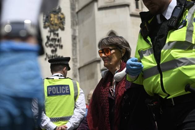 UK Court of appeal s Palestine Action decision protested in London LONDON, UK - JUNE 15: Metropolitan Police officers detain a pro-Palestine demonstrator outside the Royal Courts of Justice in London, United Kingdom on June 15, 2026. A protest was staged following the UK Court of Appeal s decision to uphold the government s ruling to designate the activist group Palestine Action as a terrorist organization, leading to police intervention and multiple arrests. Rasid Necati Aslim Anadolu London United Kingdom. Editorial use only. Please get in touch for any other usage.  Copyright: x2026xAnadoluxRasidxNecatixAslimx