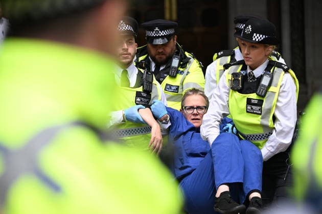 UK Court of appeal s Palestine Action decision protested in London LONDON, UK - JUNE 15: Metropolitan Police officers detain a pro-Palestine demonstrator outside the Royal Courts of Justice in London, United Kingdom on June 15, 2026. A protest was staged following the UK Court of Appeal s decision to uphold the government s ruling to designate the activist group Palestine Action as a terrorist organization, leading to police intervention and multiple arrests. Rasid Necati Aslim Anadolu London United Kingdom. Editorial use only. Please get in touch for any other usage.  Copyright: x2026xAnadoluxRasidxNecatixAslimx