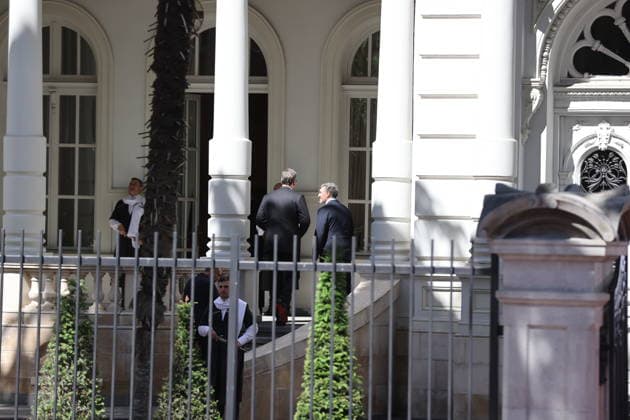 Serbian President Aleksandar Vucic in Tbilisi TBILISI, GEORGIA - JUNE 15: Serbian President Aleksandar Vucic is welcomed by Georgian President Mikheil Kavelashvili with an official welcoming ceremony in front of the Presidential Palace in Tbilisi, Georgia on June 15, 2026. Vucic arrived in the country for a series of official meetings and talks. Davit Kachkachishvili Anadolu Tbilisi Georgia. Editorial use only. Please get in touch for any other usage.  Copyright: x2026xAnadoluxDavitxKachkachishvilix