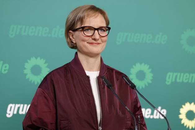 Deutschland, Berlin, Pressekonferenz mit Franziska Brantner, Bundesvorsitzende von BÜNDNIS 90 DIE GRÜNEN *** Germany, Berlin, Press conference with Franziska Brantner, Federal Chair of BÜNDNIS 90 The Greens ,detected_source_language