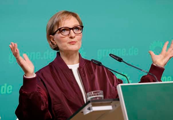Deutschland, Berlin, Pressekonferenz mit Franziska Brantner, Bundesvorsitzende von BÜNDNIS 90 DIE GRÜNEN *** Germany, Berlin, Press conference with Franziska Brantner, Federal Chair of BÜNDNIS 90 The Greens ,detected_source_language