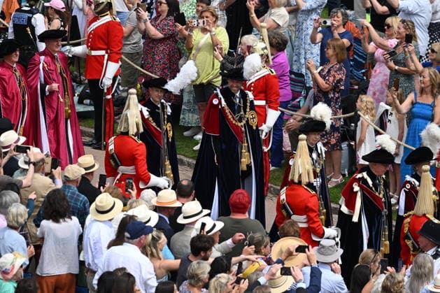 The King, Queen and Members of the Royal Family at Windsor Castle for Garter day Prince William and Princess Anne in their garter robes. GARTER DAY AT WINDSOR CASTLE Monday, 15th June 2026 Engagement: The King and Queen and Members of the Royal Family will attend a Service for the Most Noble Order of the Garter at St George™s Chapel, Windsor Castle, on Monday 15th June 2026. St George™s Chapel, Windsor Castle, SL4 1NJ. Their Majesties The King and Queen and Members of the Royal Family will walk in procession from Windsor Castle to St George™s Chapel to attend the annual Order of the Garter service. Following the service, Their Majesties and Members of the Royal Family will depart by carriages for their return journey to the Castle.  Copyright: xTonyxKershawx xPAxROTAx-xB68x xAvalonx 1110372539