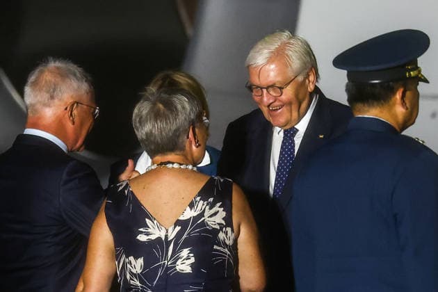 Frank-Walter Steinmeier arrives in Philippines on state visit PASAY CITY, PHILIPPINES - JUNE 15: Germany s President Frank-Walter Steinmeier is greeted by Filipino officials, as he arrives in the country on a two-day state visit, at an airbase in Pasay City, Metro Manila, Philippines, on June 15, 2026. As the first president of the European country to visit the Southeast Asian nation since 1963, Frank-Walter Steinmeier is expected to meet with Philippine President Ferdinand Bongbong Romualdez Marcos Jr. to discuss issues regarding defense and maritime cooperation in the Indo-Pacific region, trade and investment, climate change, renewable energy, as well as ASEAN developments and opportunities, according to the Presidential Communications  Copyright: x2026xAnadoluxDanielxCengx