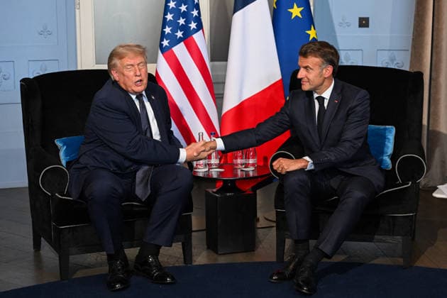 President Trump And President Macron At G7 Summit Bilateral Meeting - France U.S. President Donald Trump and French President Emmanuel Macron pictured at a bilateral meeting on the G7 summit at the Hotel Royal, in Evian-les-Bains, France on June 15, 2026. A G7 summit is set to take place June 15 to 17 in the French town of Evian-les-Bains near Switzerland and it will be attended by country leaders as well as the EU s foreign policy chief and ministers from Brazil, Canada, the United Arab Emirates and Turkey. Photo by Ammar Abd Rabbo ABACAPRESS.COM Evian-les-Bains France  Copyright: xAbdxRabboxAmmar ABACAx