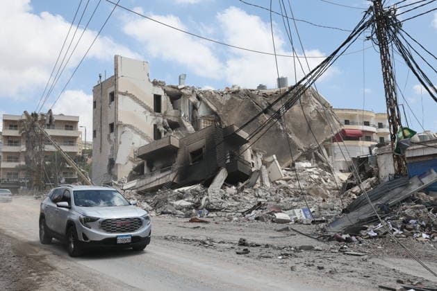 Lebanese residents return to the rubble of their homes in Nabatieh NABATIEH, LEBANON - JUNE 15: A view of the destruction as Lebanese residents return to their homes following the agreement reached between the U.S. and Iran in Nabatieh, Lebanon on June 15, 2026. Houssam Shbaro Anadolu Nabatieh Lebanon. Editorial use only. Please get in touch for any other usage.  Copyright: x2026xAnadoluxHoussamxShbarox