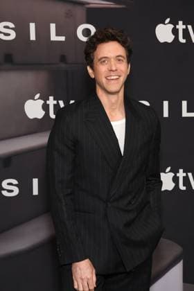 LOS ANGELES, CALIFORNIA - JUNE 15:Ashley Zukerman attends Apple TV+ s Silo Season 3 Photo Call at Four Seasons Hotel Los Angeles at Beverly Hills on June 15, 2026 in Los Angeles, California. Credit: USA  - ZUMAa123 20260615_zaa_a123_016 Copyright: xAdMediax