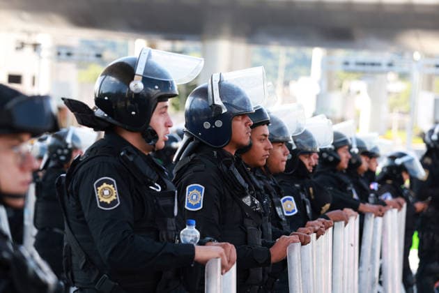 CNTE teachers protest in Mexico City on 15th day of strike MEXICO CITY, MEXICO - JUNE 15: Riot police stand guard during a protest by CNTE teachers at a toll booth in southern Mexico City, Mexico on June 15, 2026. Members of National Coordination of Education Workers (CNTE) staged protests at multiple toll booths, allowing motorists to pass without paying as their national strike reached its 15th day. Daniel Cardenas Anadolu Mexico City Mexico. Editorial use only. Please get in touch for any other usage.  Copyright: x2026xAnadoluxDanielxCardenasx