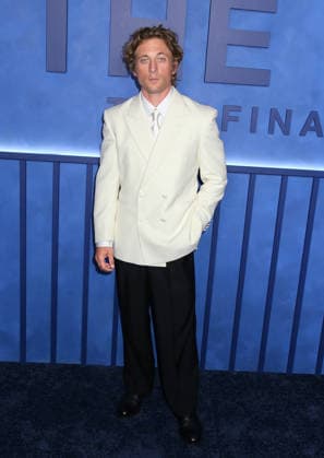 FX s The Bear Final Family Meal Event Jeremy Allen White attending FX s The Bear Final Family Meal Event held at Nine Orchard on June 15, 2026 in New York City, NY New York City Nine Orchard NY USA Copyright: xStevenxBergman AFF-USA.COMx