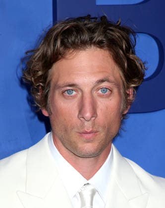 FX s The Bear Final Family Meal Event Jeremy Allen White attending FX s The Bear Final Family Meal Event held at Nine Orchard on June 15, 2026 in New York City, NY New York City Nine Orchard NY USA Copyright: xStevenxBergman AFF-USA.COMx