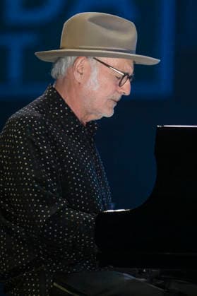 Ludovico Einaudi Performs in Madrid, Spain - 15 Jun 2026 The pianist Ludovico Einaudi seen during his performance The Summer Portraits , at the Movistar Arena de Madrid. Madrid Spain Copyright: xAtilanoxGarciax xSOPAxImagesx photos23691