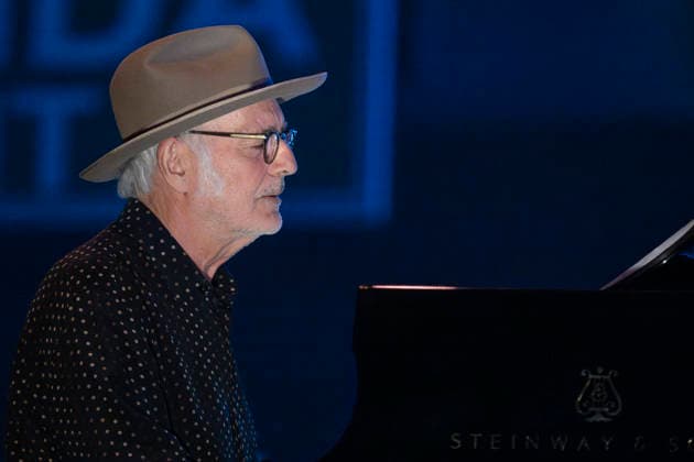 Ludovico Einaudi Performs in Madrid, Spain - 15 Jun 2026 The pianist Ludovico Einaudi seen during his performance The Summer Portraits , at the Movistar Arena de Madrid. Madrid Spain Copyright: xAtilanoxGarciax xSOPAxImagesx photos23692