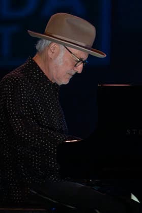 Ludovico Einaudi Performs in Madrid, Spain - 15 Jun 2026 The pianist Ludovico Einaudi seen during his performance The Summer Portraits , at the Movistar Arena de Madrid. Madrid Spain Copyright: xAtilanoxGarciax xSOPAxImagesx photos23694