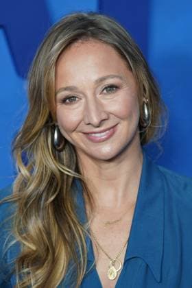 Courtney Storer at arrivals for THE BEAR Final Family Meal Event, Nine Orchard, New York, NY, June 15, 2026. Photo By: Kristin Callahan Everett Collection THE BEAR Final Family Meal Event PUBLICATIONXNOTxINxCANxCHNxFRAxITAxJPNxNORxPOLxRUSxESPxUKxUSA