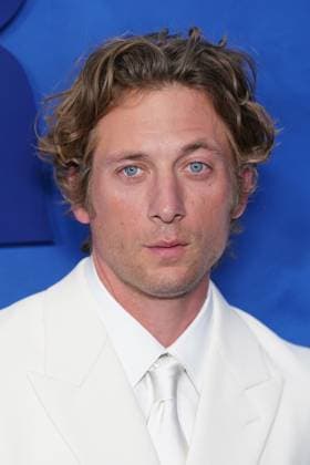 Jeremy Allen White at arrivals for THE BEAR Final Family Meal Event, Nine Orchard, New York, NY, June 15, 2026. Photo By: Kristin Callahan Everett Collection THE BEAR Final Family Meal Event PUBLICATIONXNOTxINxCANxCHNxFRAxITAxJPNxNORxPOLxRUSxESPxUKxUSA