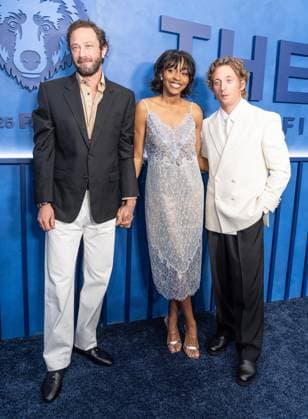 June 15, 2026, Bronx, New York, USA: Ebon Moss-Bachrach, Ayo Edebiri and Jeremy Allen White attend premiere of FX s The Bear Final Family Meal Event at Nine Orchard in New York, NY on June 15, 2026. Bronx USA - ZUMAr339 20260615_znp_r339_079 Copyright: xLevxRadinx