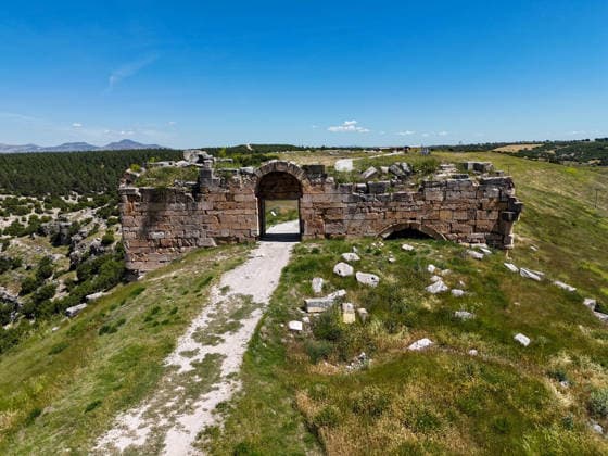 Archaeological excavations shed light on priests section at Blaundos Ancient City of Turkiye USAK, TURKIYE - JUNE 16: A view of the ancient city of Blaundos in Usak, Turkiye, on June 16, 2026. Known as a garrison city where Macedonian soldiers were settled during Alexander the Great s Anatolian campaign, Blaundos preserves its natural fortress-like appearance atop a plateau surrounded by deep valleys. Archaeological excavations carried out by the Usak Museum Directorate since 2018 are ongoing at the ancient site. Mehmet Çalik Anadolu Usak Turkey. Editorial use only. Please get in touch for any other usage.  Copyright: x2026xAnadoluxMehmetxÃ‡alÄ±kx