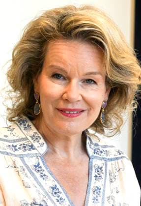 The Queen Visits The Zeepreventorium In De Haan DE HAAN, BELGIUM - JUNE 16 : Queen Mathilde visits the Zeepreventorium in De Haan. This pediatric rehabilitation center, which is celebrating its 100th anniversary this year, specializes in caring for children and adolescents with chronic conditions such as mucoviscidoses and obesity. It offers both outpatient and residential programs based on a multidisciplinary approach that includes medical care, psychosocial support, dietary guidance, and education. The Zeepreventorium is located by the sea and features two new studios for.During her visit, the Queen will focus in particular on conditions that are becoming increasingly common among young people and that require a multidisciplinary approa  Copyright: xBertxVanxDenxBrouckex
