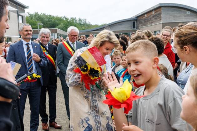 De Haan mayor Wilfried Vandaele, West-Flanders province governor Carl Decaluwe and Queen Mathilde of Belgium pictured during a royal visit to the Zeepreventorium in De Haan, Tuesday 16 June 2026. The paediatric rehabilitation centre is specialised in supporting children and young people with chronic conditions such as cystic fibrosis and obesity and celebrates its 100th anniversary.  KURTxDESPLENTER 177847308