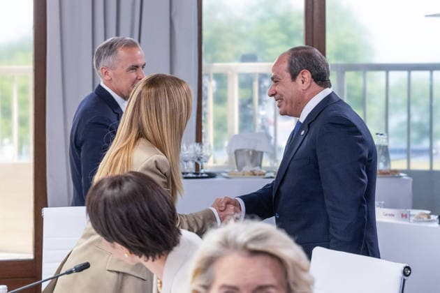 Egyptian President Abdel Fattah al-Sisi, Canadian Prime Minister Mark Carney, and Italian Prime Minister Giorgia Meloni during a working lunch as part of the G7 summit in Evian, eastern France, on June 16, 2026. A G7 summit is set to take place June 15–17 in the French town of Évian-les-Bains near Switzerland, and it will be attended by national leaders as well as the EU’s foreign policy chief and ministers from Brazil, Canada, the United Arab Emirates, and Turkey. Ammar Abd Rabbo Pool Bestimage Évian-les-Bains, France,detected_source_language  Copyright: xAmmarxAbdxRabbo Pool BestimagexAmmarxAbdxRabbo Pool Bestimagex
