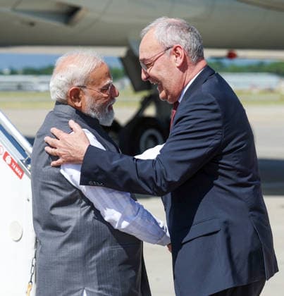 RECORD DATE NOT STATED PM Modi lands in Geneva en route to Evian to participate in the G7 summit Geneva Switzerland , Jun 16 (ANI): Prime Minister Narendra Modi being received by President of the Swiss Confederation, Guy Parmelin upon his arrival at the airport, in Geneva on Tuesday. (Narendra Modi Photo Gallery ANI Photo) Geneva Switzerland Copyright: xANIx ANI_20260616134