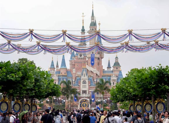(260616) -- SHANGHAI, June 16, 2026 -- This photo taken on June 16, 2026 shows a view of Shanghai Disneyland in east China s Shanghai. As Shanghai Disneyland marks its 10th anniversary on Tuesday, the resort is moving forward with several expansion plans, after having welcomed over 100 million guest visits by the end of October 2025. The Shanghai Disneyland opened here on June 16, 2016. ) (Economy&Life) CHINA-SHANGHAI-DISNEYLAND-10TH ANNIVERSARY (CN) LiuxYing 
