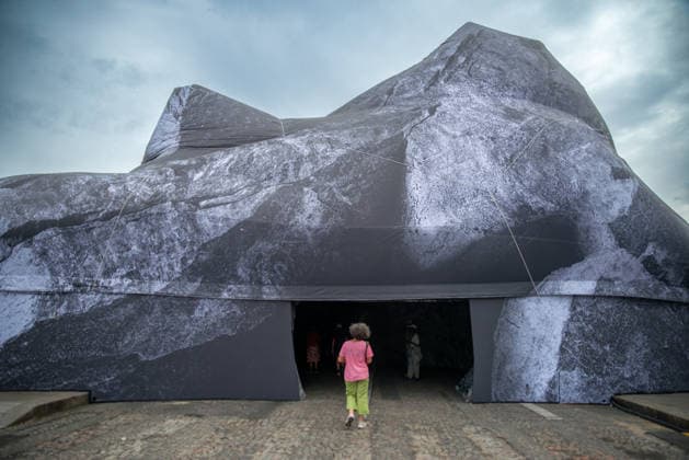 JR s trompe-l oeil Installation La Caverne Opening - Paris The opening of the Caverne du Pont Neuf, an immersive art installation that was initially scheduled to open on June 6 but was postponed due to a tear in the canvas caused by a storm, in Paris, France on June 15, 2024. Photo by Denis Prezat ABACAPRESS.COM Paris Ile-de-France France  Copyright: xPrezatxDenis ABACAx